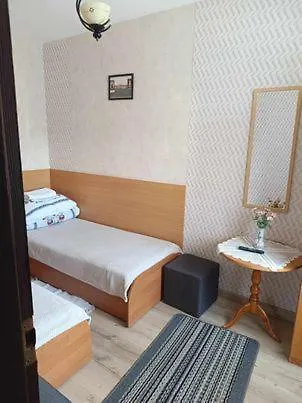 Gospodarstwo Agroturystyczne Daleko Od Szosy - Pokoje I Domek Brody  Exterior photo
